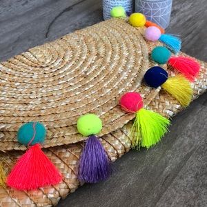 NWOT Tropical Clutch